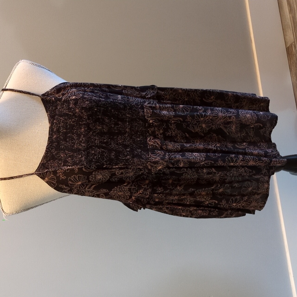 Torrid Black and Brown Floral Flowy Ruffle Tank Size 0X